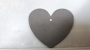 Vorm label zwart hart groot (8,0cm/10 stuks)