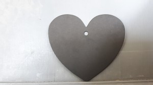 Vorm label zwart hart extra groot (10 cm/10 stuks)
